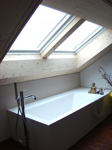 Einbau von Dachfenstern und Lukarnen