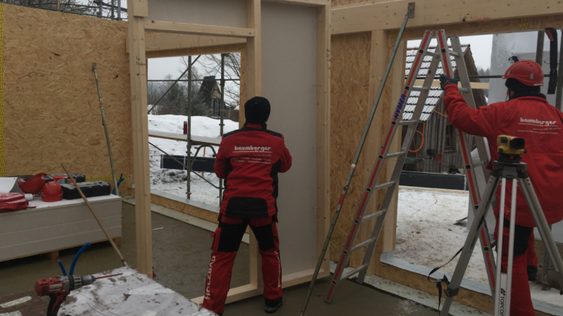 Haus aus Holz von der Baumberger Bau AG